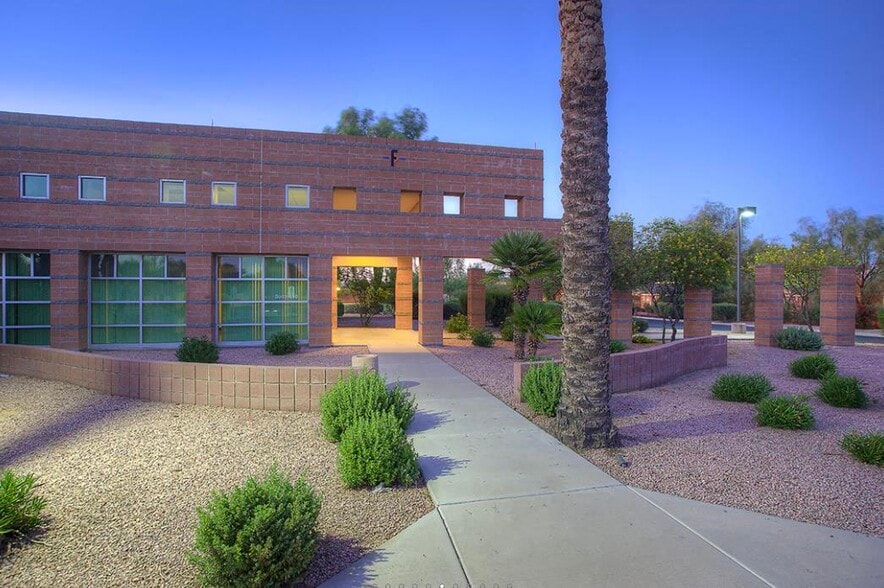 4530 E Ray Rd, Phoenix, AZ for lease - Building Photo - Image 3 of 4