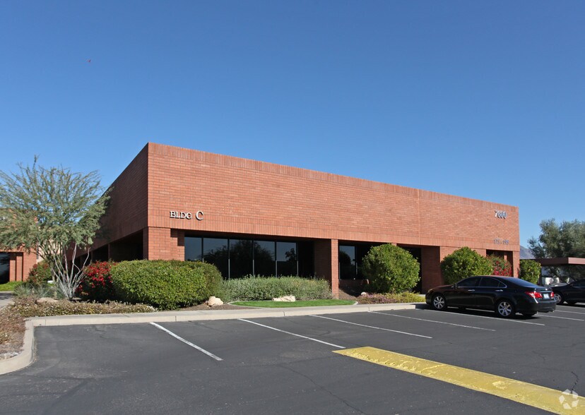 7600 E Redfield Rd, Scottsdale, AZ 85260