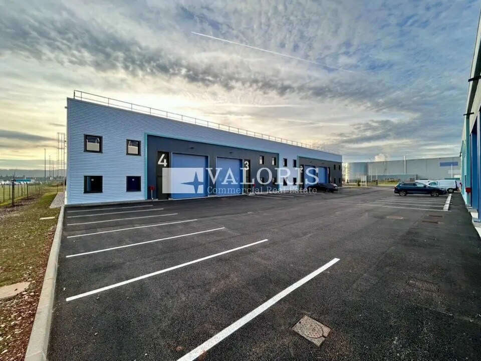 Flex in Saint-Vulbas for sale Building Photo- Image 1 of 16