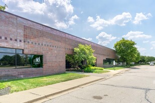 Kensington Flex/Office Plaza - Warehouse