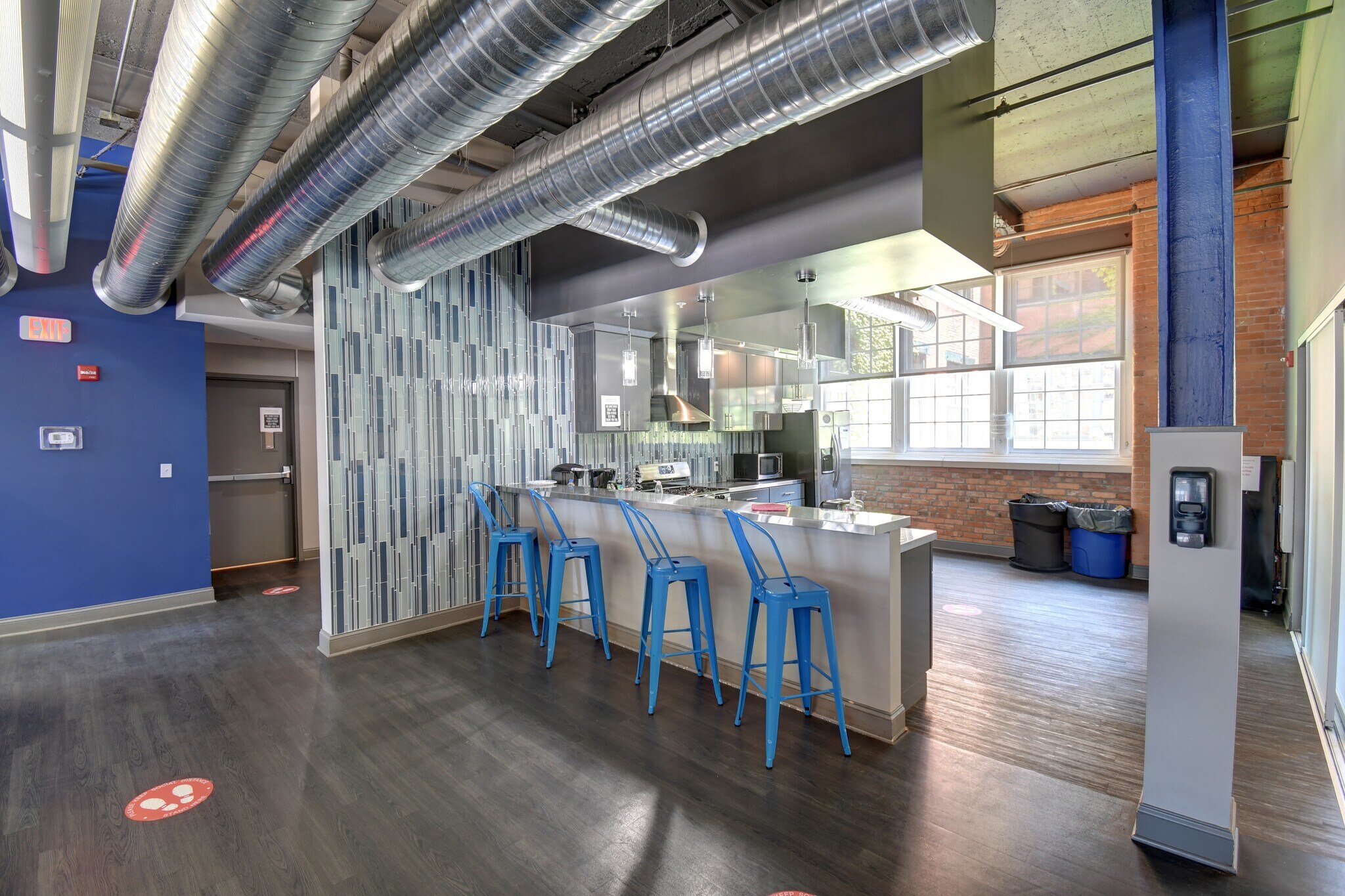 1738 Elmwood Ave, Buffalo, NY for sale Interior Photo- Image 1 of 1