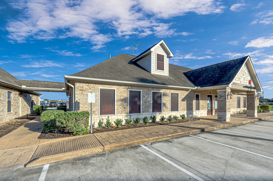 607 Park Grove Dr, Katy, TX for lease - Building Photo - Image 2 of 32