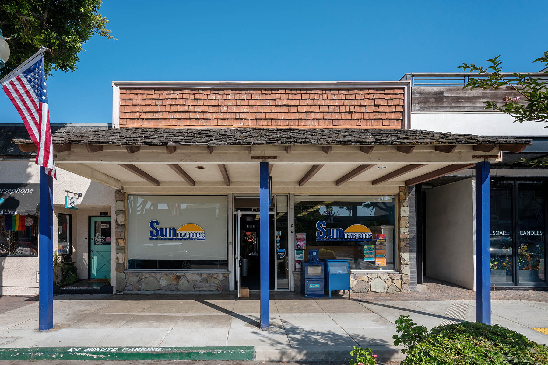 216 Main St, Seal Beach, CA for lease Building Photo- Image 1 of 12