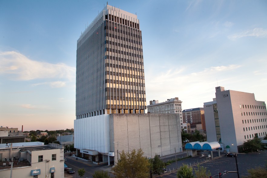 420 Main St, Evansville, IN for sale - Building Photo - Image 1 of 1