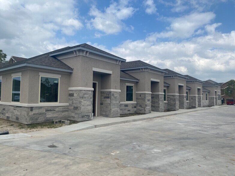 17828 Mound Rd, Cypress, TX 77433 Blackhorse Office Condominiums