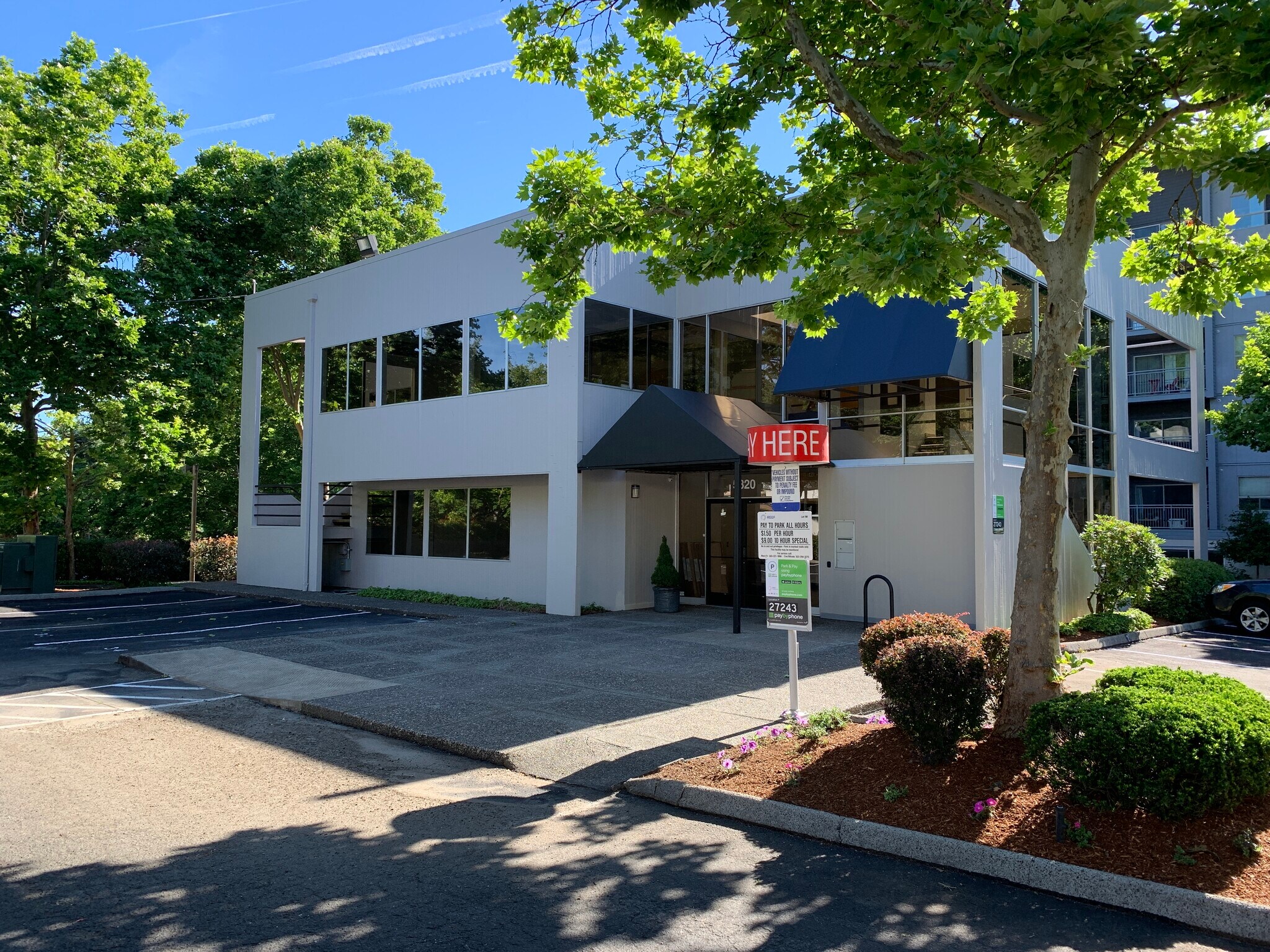 5320 SW Macadam Ave, Portland, OR for sale Building Photo- Image 1 of 1