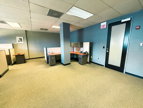 1447 Peachtree St NE, Atlanta, GA for lease Interior Photo- Image 2 of 4