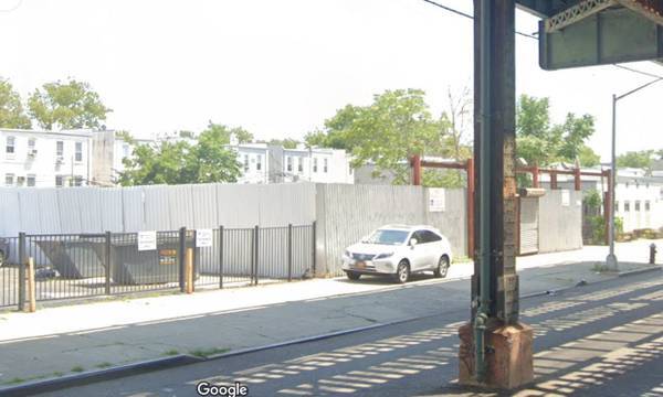 1821 McDonald ave, Brooklyn, NY for lease - Primary Photo - Image 1 of 4