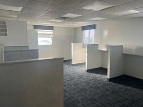 3900 Sunrise Hwy, Seaford, NY for lease Interior Photo- Image 1 of 2