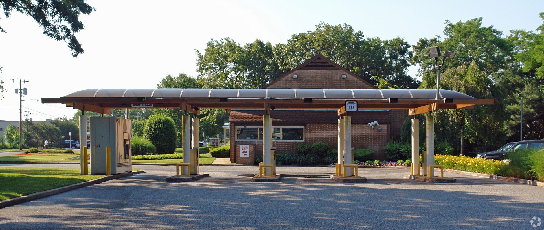 1201 Ostrander Ave, Riverhead, NY 11901