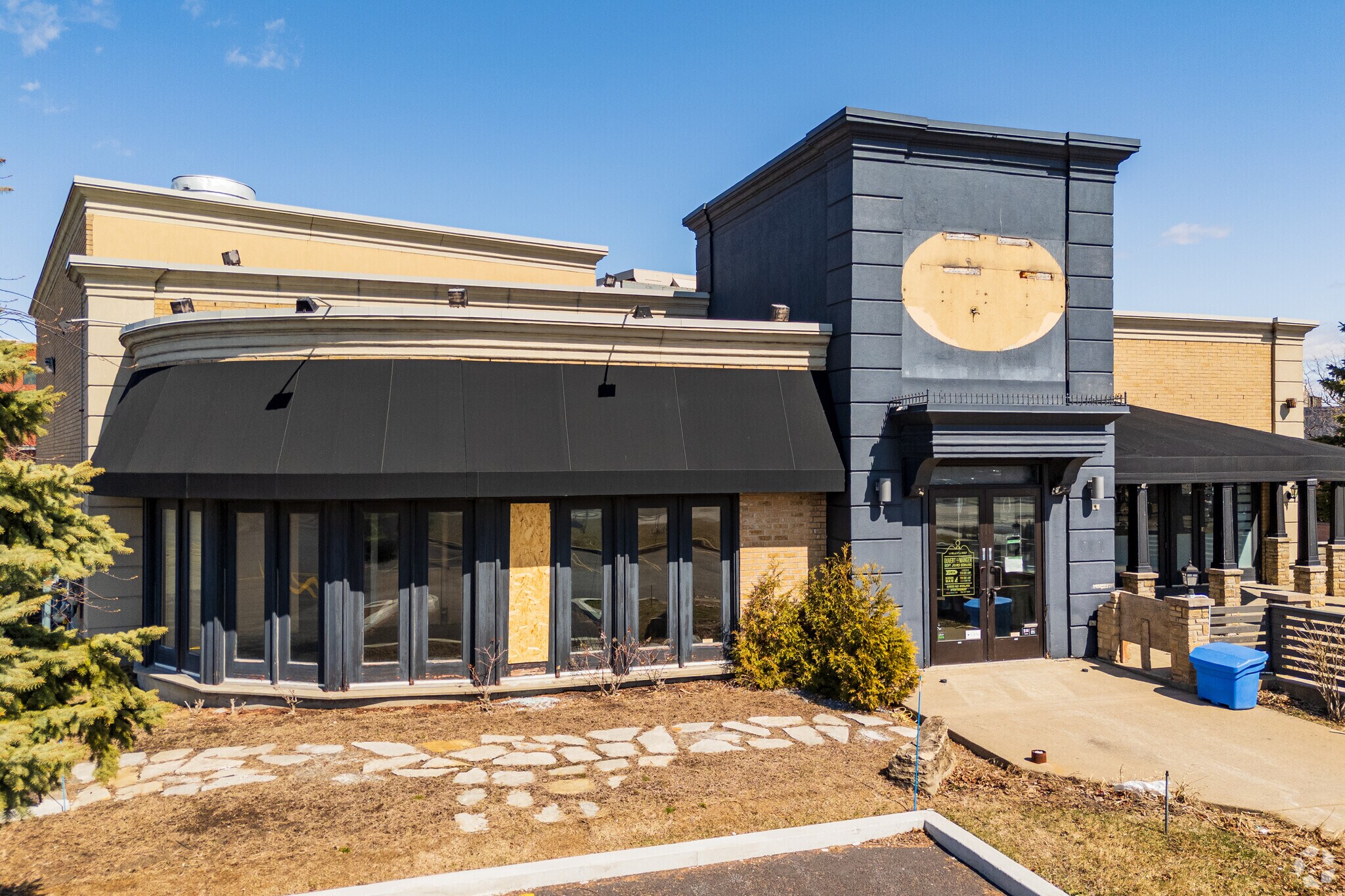 1165 Rue Volta, Boucherville, QC for lease Primary Photo- Image 1 of 12