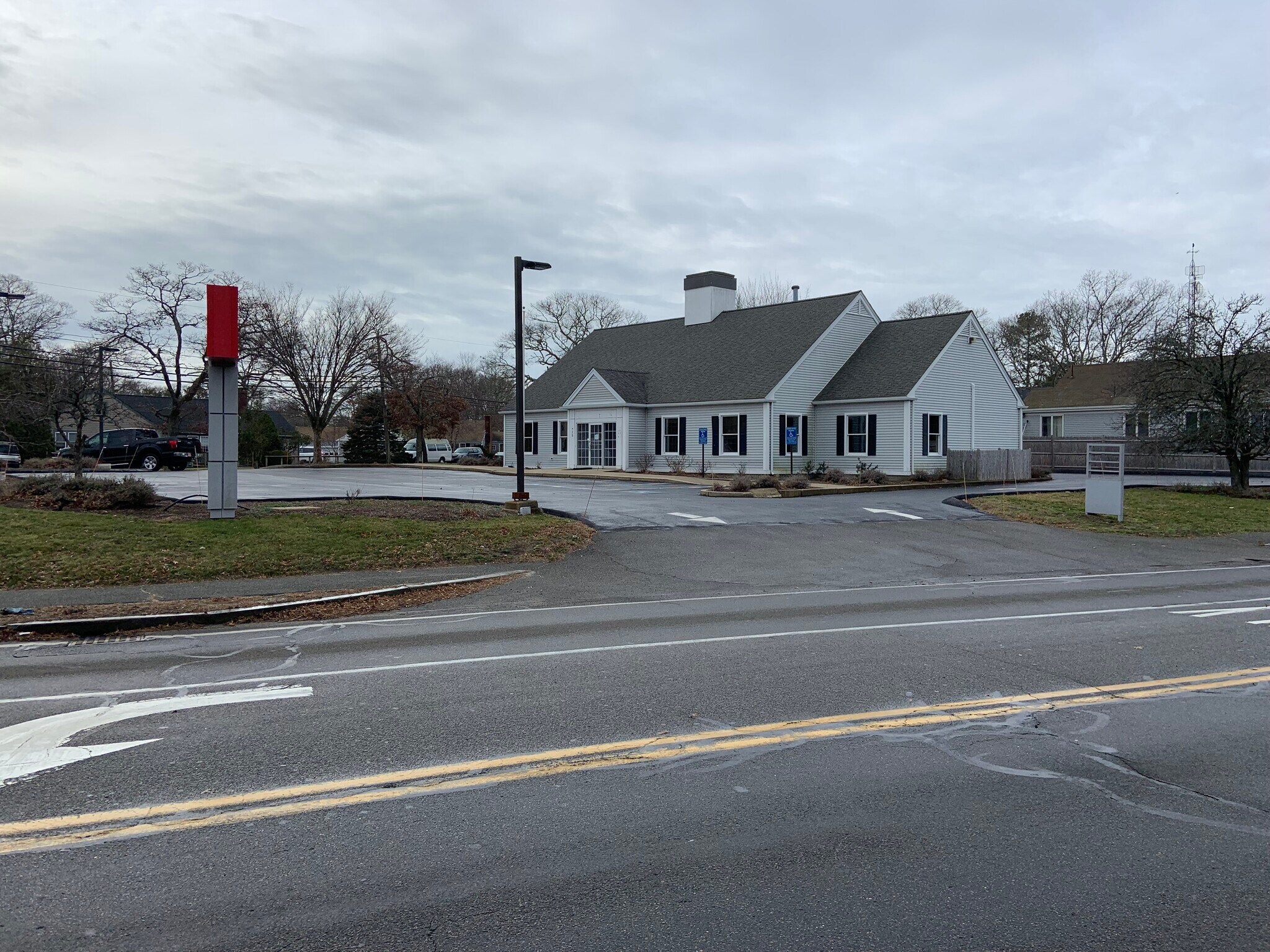715 W Main St, Hyannis, MA for sale Primary Photo- Image 1 of 1