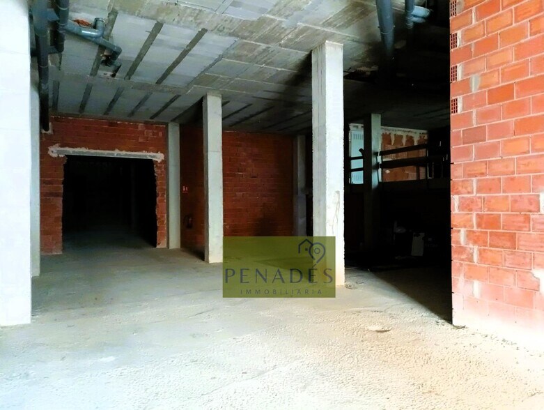Retail in Ontinyent, Valencia for lease - Building Photo - Image 3 of 12