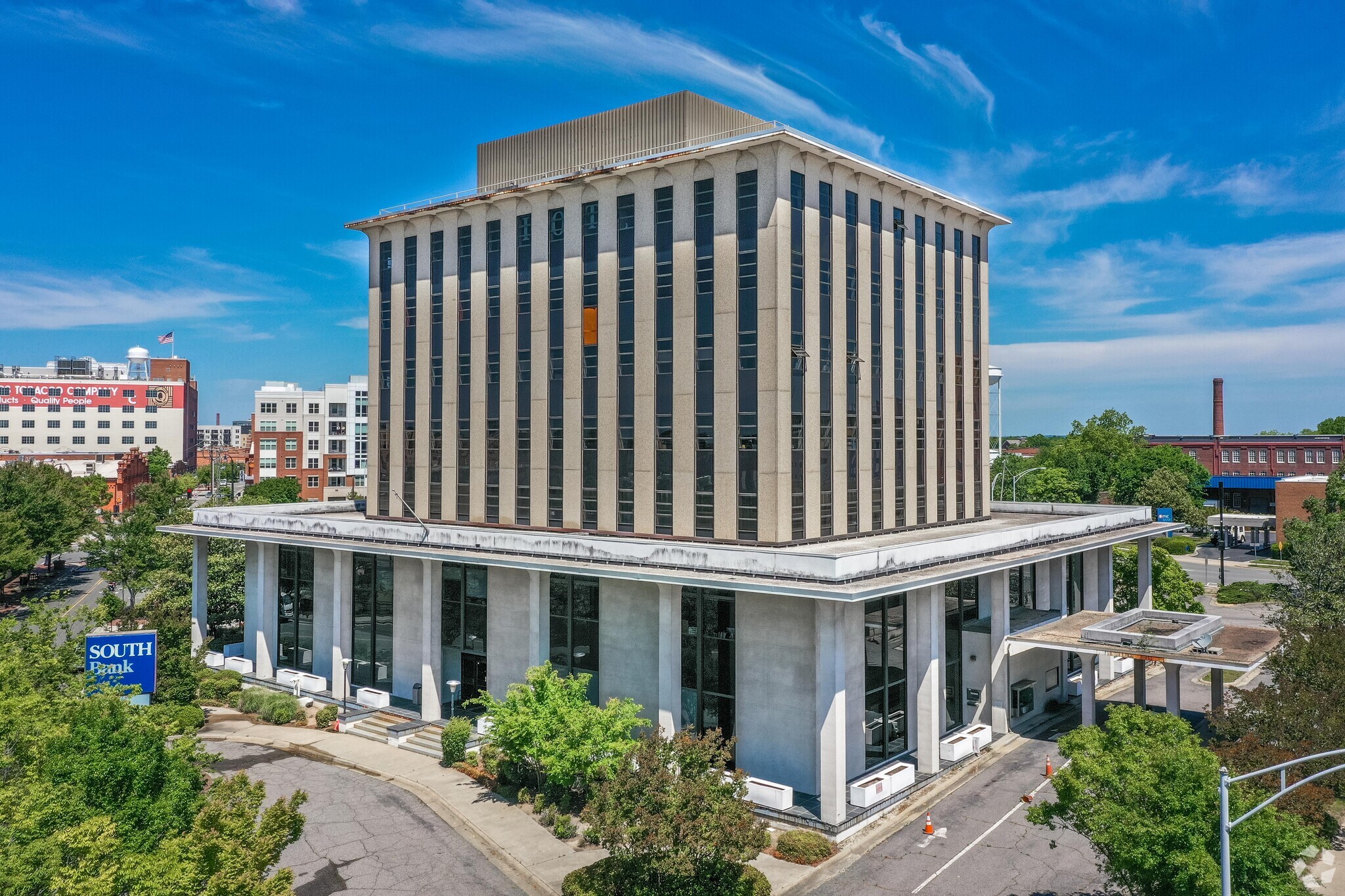 400 W Main St, Durham, NC for sale Primary Photo- Image 1 of 1