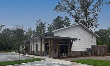 2947 Maybank Hwy, Johns Island, SC for lease Building Photo- Image 2 of 3