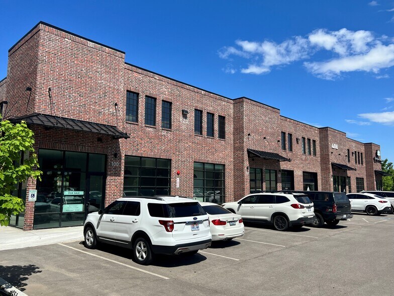 829 E Pioneer Rd, Draper, UT for sale - Building Photo - Image 1 of 1