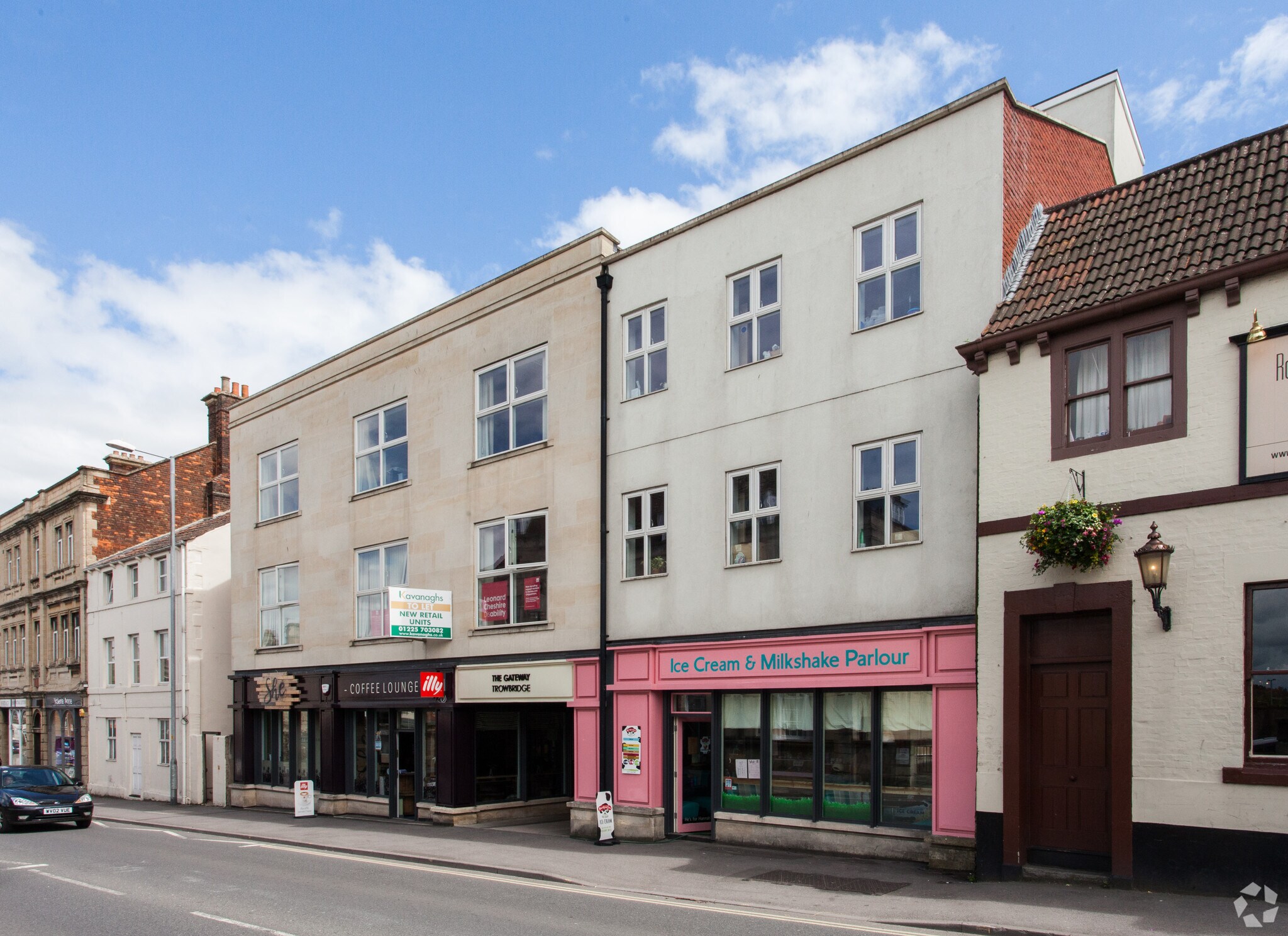 Bythesea Rd, Trowbridge, BA14 8HR