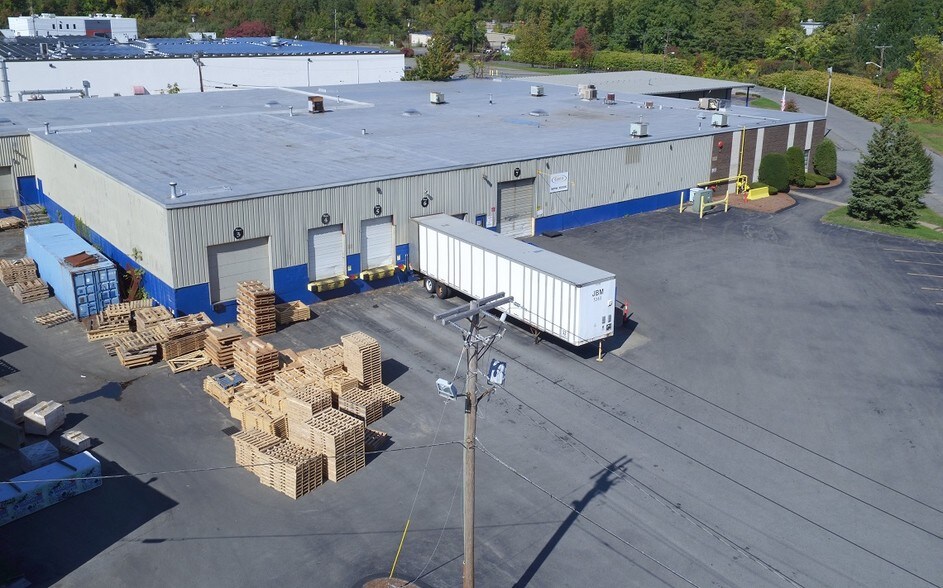 Industrial in Worcester, MA for sale - Building Photo - Image 1 of 1