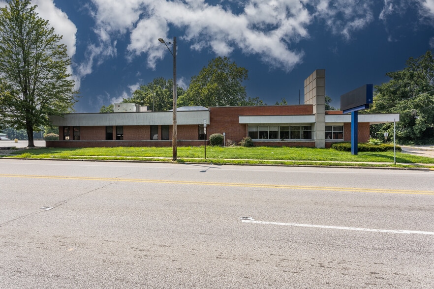 1520 Washington Ave, Alton, IL for sale - Building Photo - Image 1 of 22