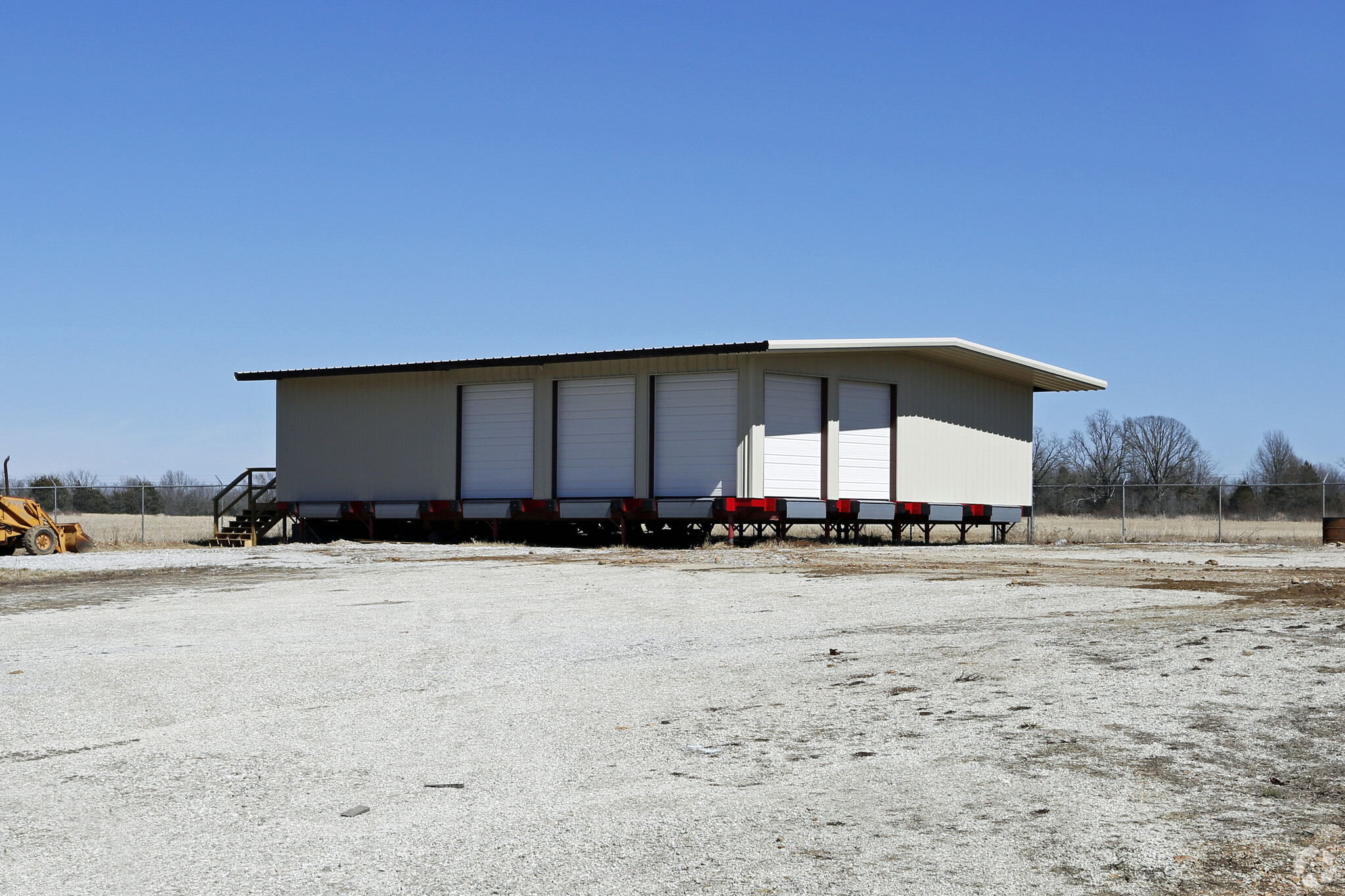 140 Midwest Ln, Strafford, MO for lease Building Photo- Image 1 of 11