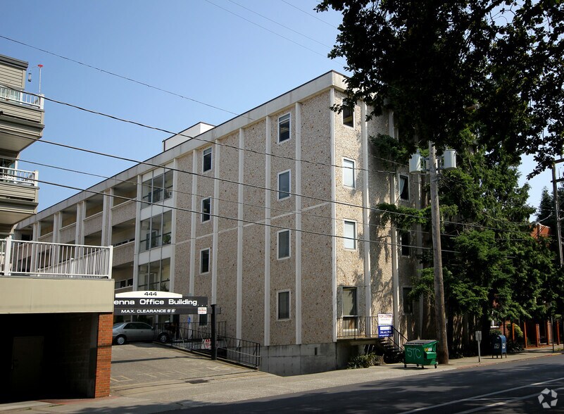 444 NE Ravenna Blvd, Seattle, WA 98115