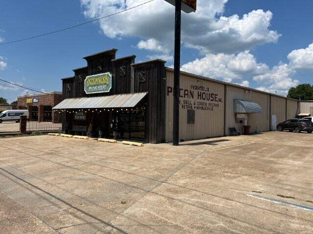 1013 US-82 Hwy, Indianola, MS for sale Building Photo- Image 1 of 1