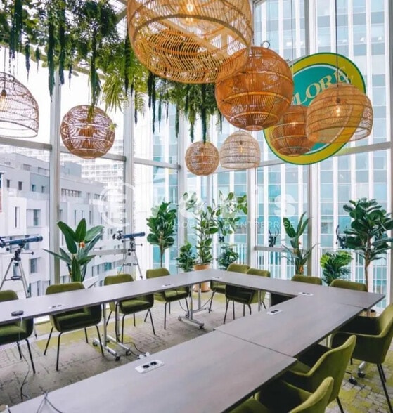 82 Avenue Du Maine, Paris for lease - Building Photo - Image 2 of 5