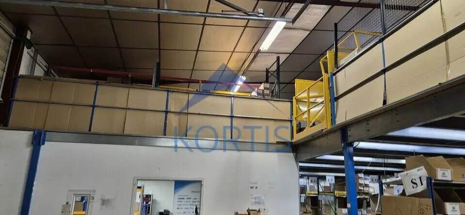 Flex in Chassieu for lease - Building Photo - Image 3 of 13