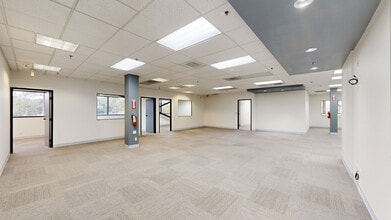 3142 Vista Way, Oceanside, CA for lease Matterport 3D Scan- Image 1 of 7