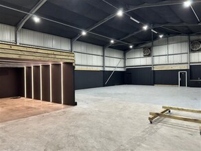 Polhilsa, Callington for lease Interior Photo- Image 2 of 5