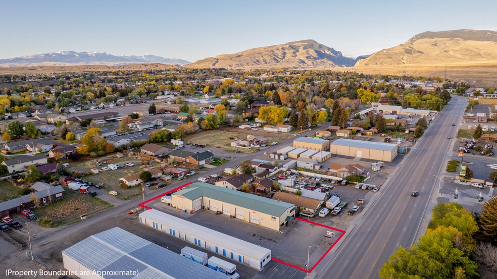 2130 Big Horn Ave, Cody, WY for sale - Building Photo - Image 2 of 34