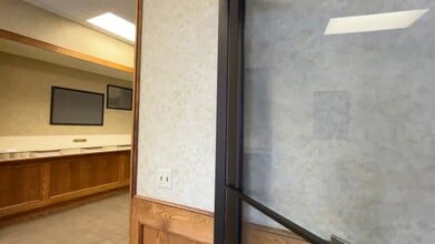 810-845 S Saint Marys St, Saint Marys, PA for lease - Commercial Listing Video 