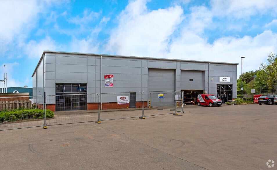 Chambers Ln, Sheffield for sale - Primary Photo - Image 1 of 1