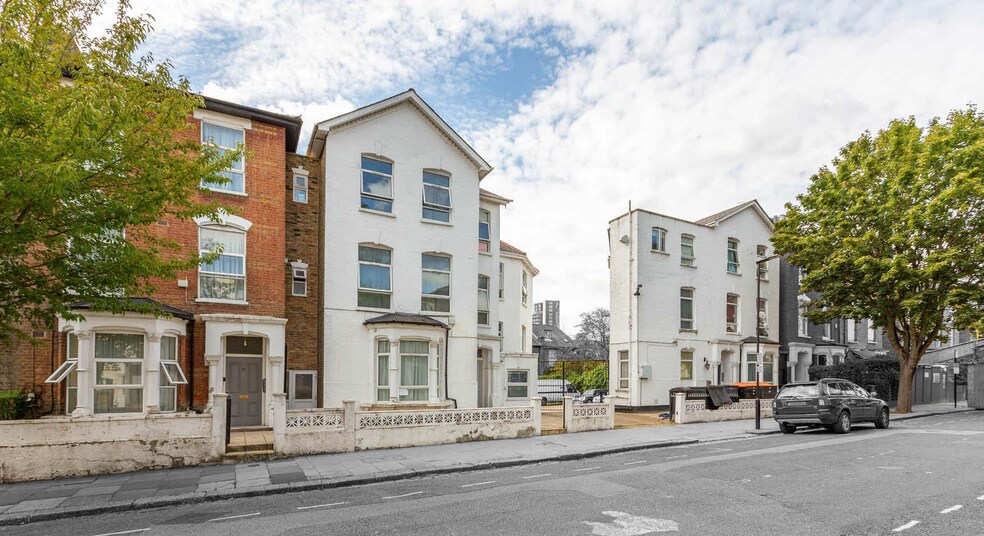 18 Wilberforce Rd, London, N4 2SW