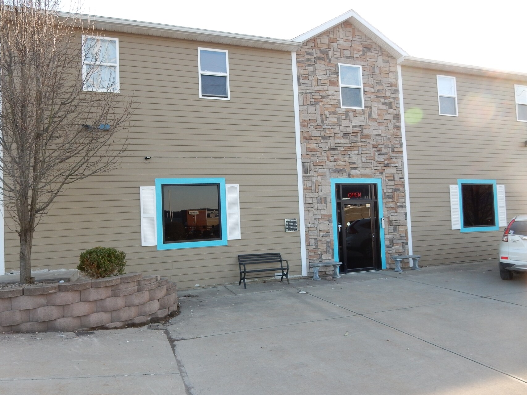 3768 Collins Ferry Rd, Morgantown, WV for sale Primary Photo- Image 1 of 1