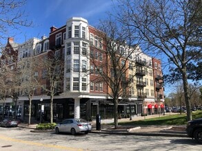 62 Memorial Rd, West Hartford, CT for lease Building Photo- Image 2 of 2