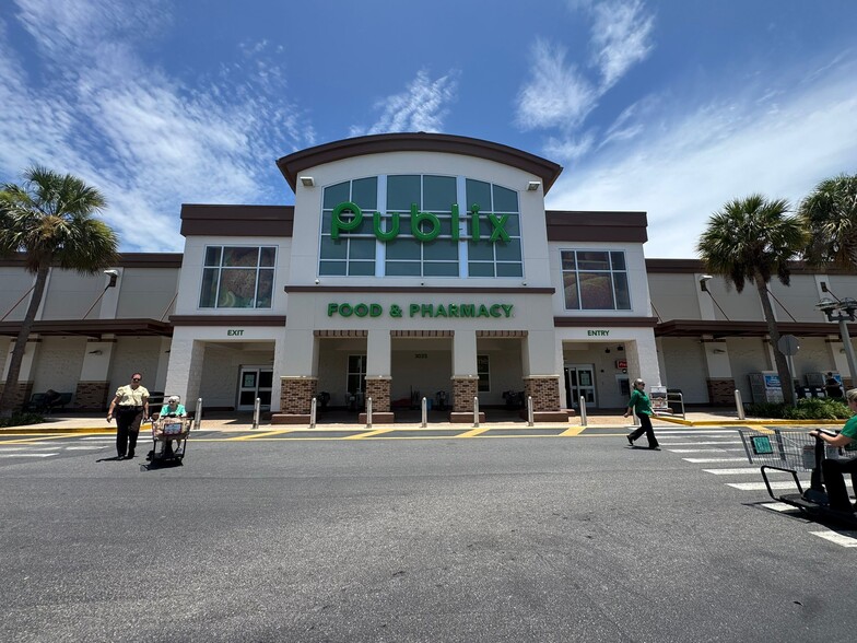 3035 SE Maricamp Rd, Ocala, FL for lease - Building Photo - Image 2 of 12