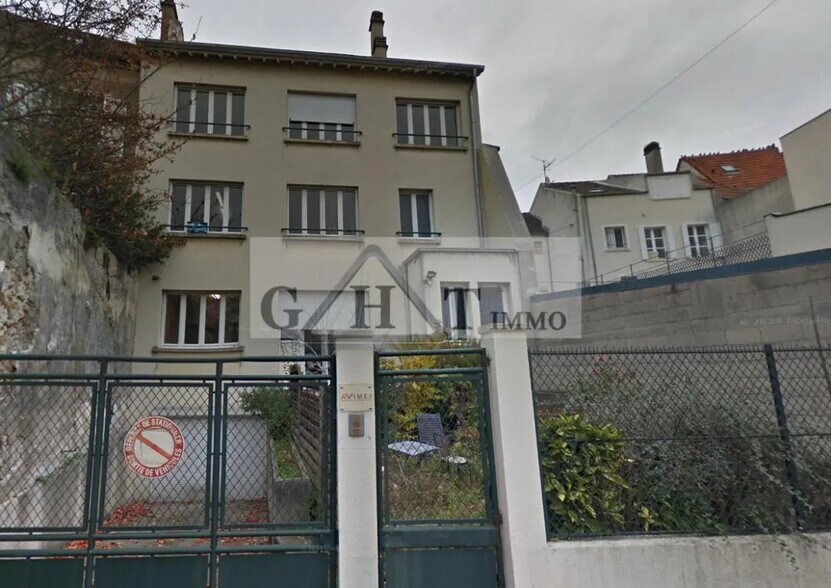 Office in Mareuil-lès-Meaux for sale - Building Photo - Image 1 of 3