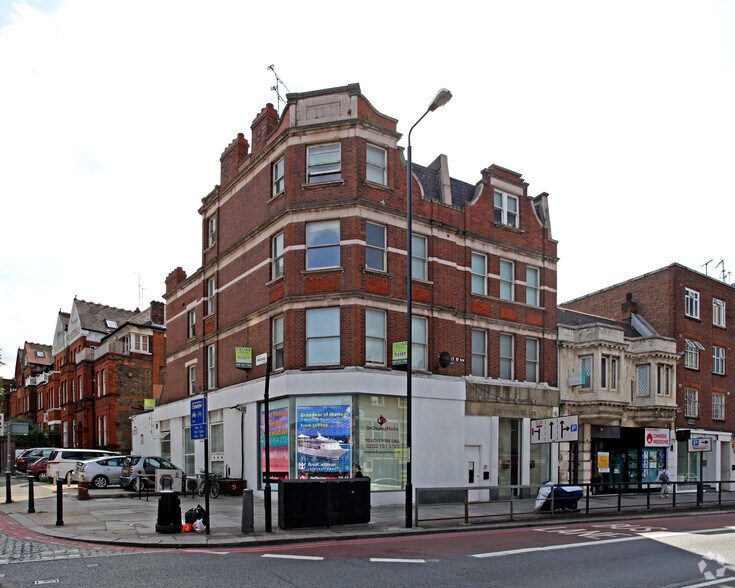 162164 Finchley Rd, London, NW3 5HE Retail for Lease