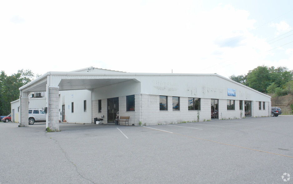 9492 William Penn Hwy, Huntingdon, PA for lease - Primary Photo - Image 1 of 2