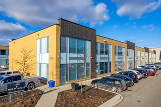 More details for 1225 Queensway E, Mississauga, ON - Industrial for Sale
