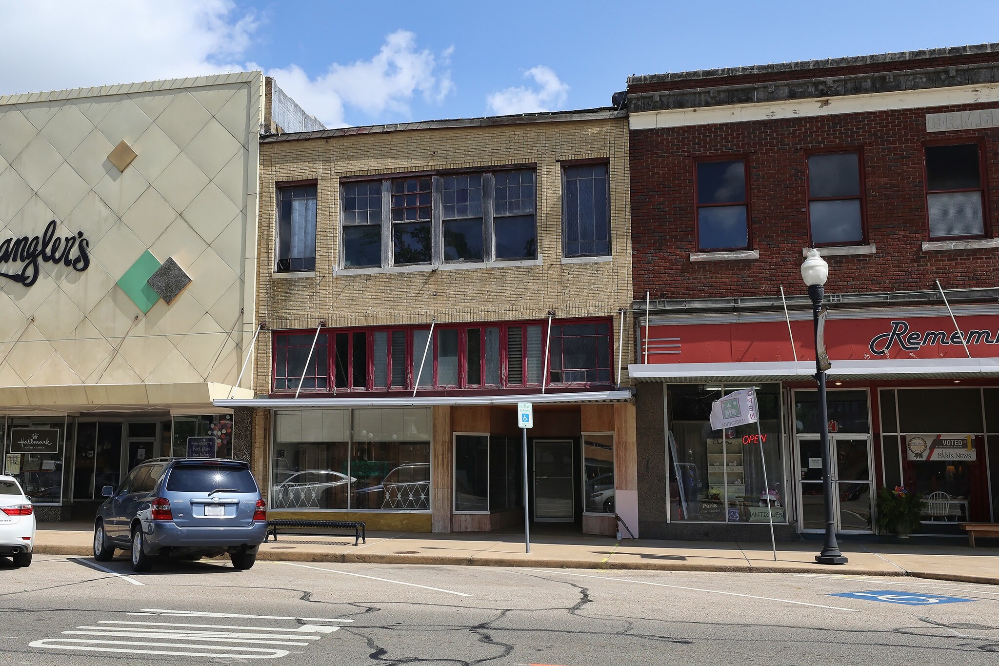 10 North Plz, Paris, TX for sale Building Photo- Image 1 of 1