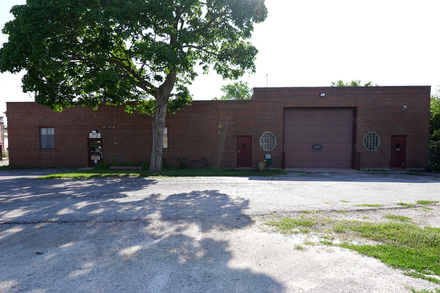 229 N Central Ave, Wood Dale, IL for sale - Building Photo - Image 1 of 1