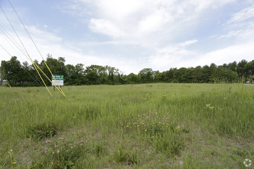 1048 Turner St, Auburn, ME for sale - Primary Photo - Image 1 of 1