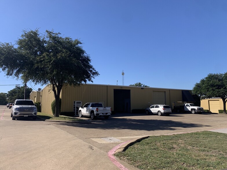 1504 S Interstate 35 E, Lancaster, TX for sale - Building Photo - Image 1 of 1