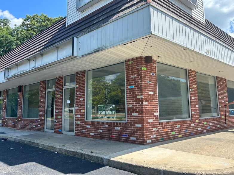 200-232 Middle Country Rd, Middle Island, NY for lease - Building Photo - Image 2 of 18