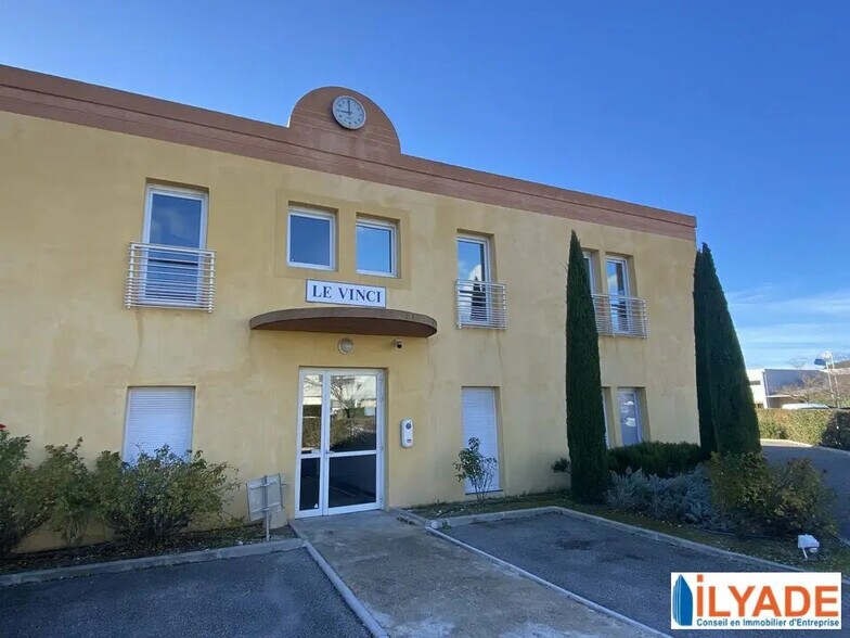 5 Allée Des Banquiers, Aix-en-Provence for sale - Building Photo - Image 1 of 7