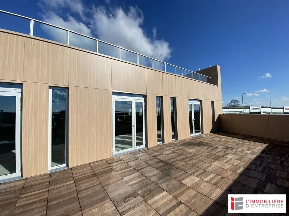 Office in Rennes for lease Building Photo- Image 1 of 4