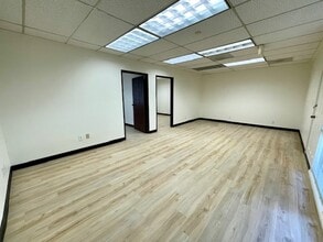 222 N Mountain Ave, Upland, CA for lease Building Photo- Image 2 of 9