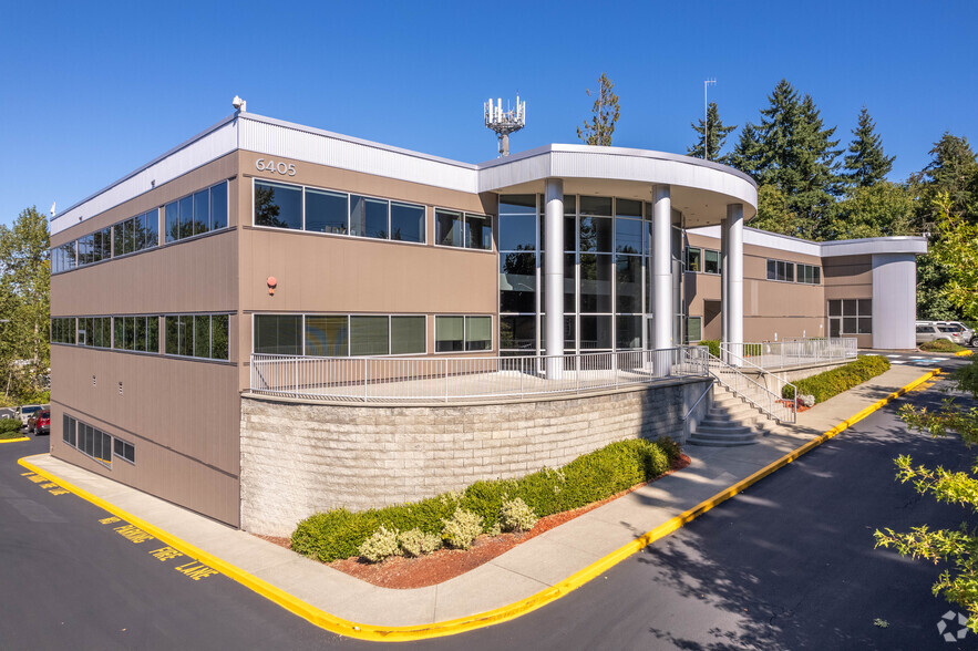 6405 218th St SW, Mountlake Terrace, WA for lease - Primary Photo - Image 1 of 13